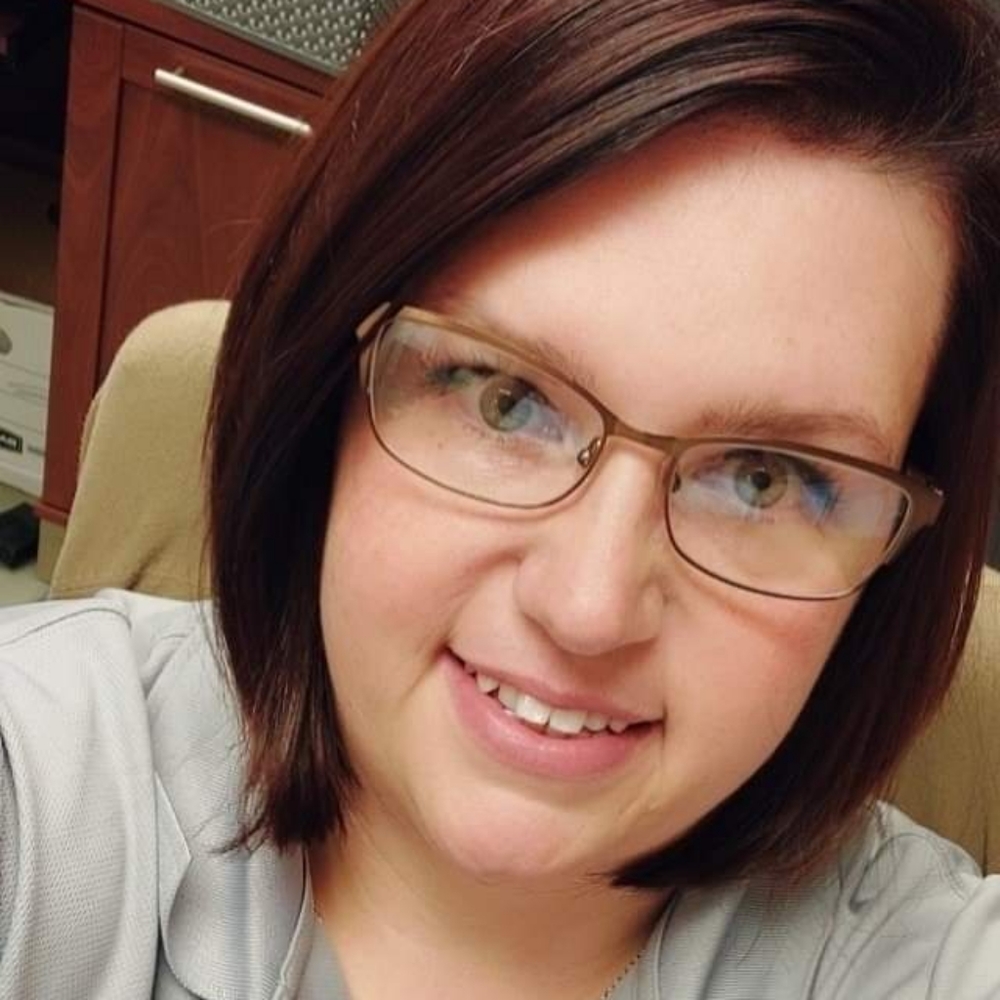Meet your Posher, Cristy